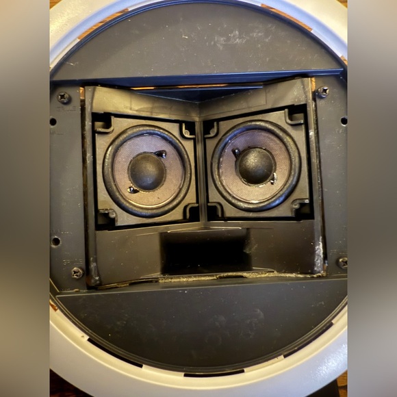 bose virtually invisible 191 In Wall Speakers (pair) - Picture 6 of 7